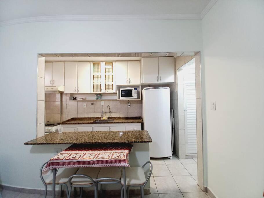 Apto Na Avenida Da No Gonzaga Apartment Santos (Sao Paulo)