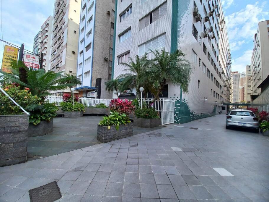 Apto Na Avenida Da No Gonzaga Santos (Sao Paulo)