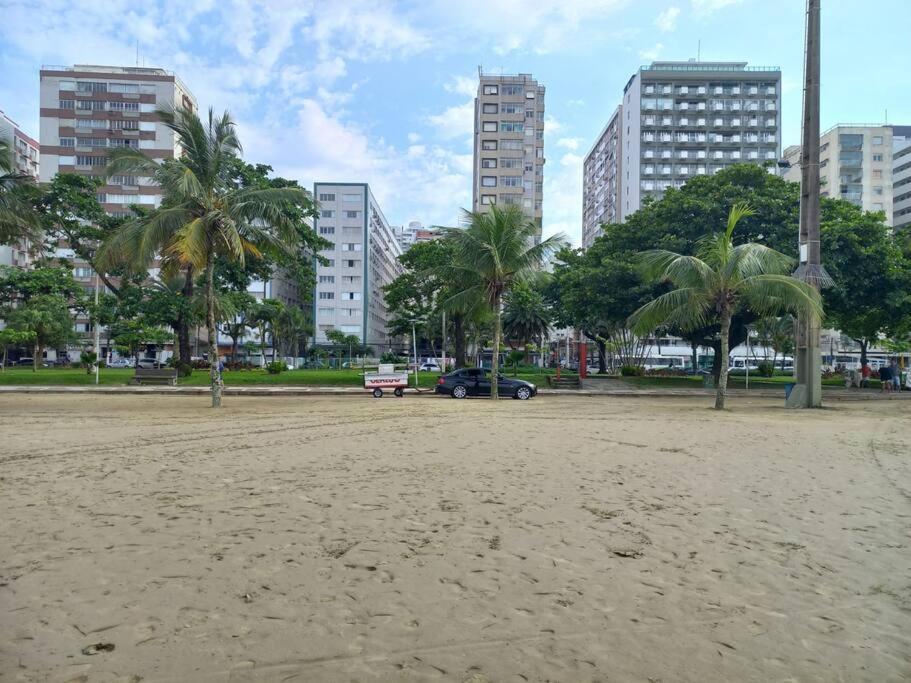 Apto Na Avenida Da No Gonzaga Santos (Sao Paulo)